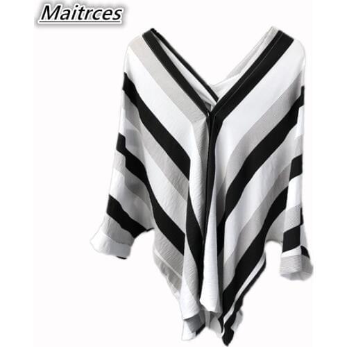 Summer Women Shirt New V-neck striped short-sleeved shirt 2018 Fashion irregularity tops T-shirt TX056