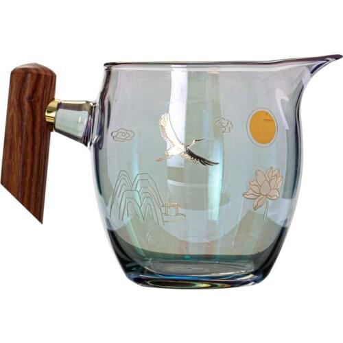 TT Magic Color Pitcher Glass High Temperature Resistance Wooden Handle Fair Mug Creative Tea Pitcher Single Thick Heat-Resistant