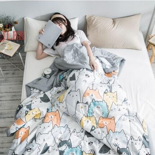 2020 NEW washed cotton quilts summer throw blanket 1pc bed cover 200*230cm Freshness printed cat duvet soft patchwork quilts bed