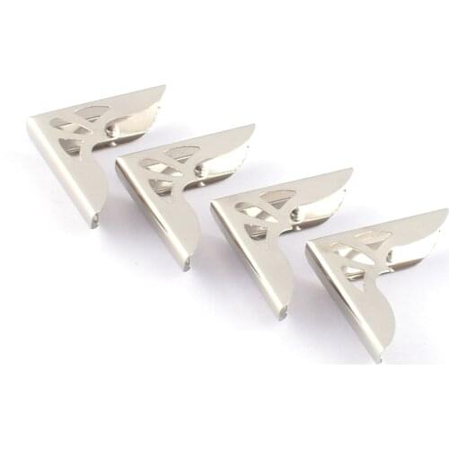 31mm Silver Metal Corner Protectors with Retro Pattern for Boxes, Tables, Books, Corner Bracket and Jewelry