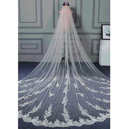 2019 Fashion Bridal Veils Lace Cathedral Wedding Veils With Comb One Layer 3 M Lace Appliques Pleats Bridal Veil