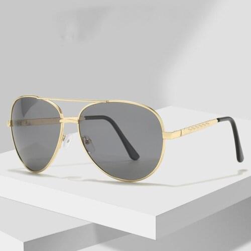 New Polarized Sunglasses Men Metal Sun Mirror Fashion Brand Design Women Men Polarizds Sun Glasses Driving Out Door Shade Uv400