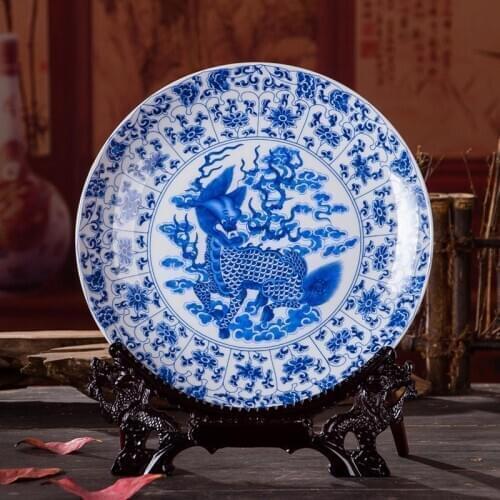 Antique Inmitation Artistic Blue and White Porcelain Decoration Plate / Dish with Mascot Animal Painting