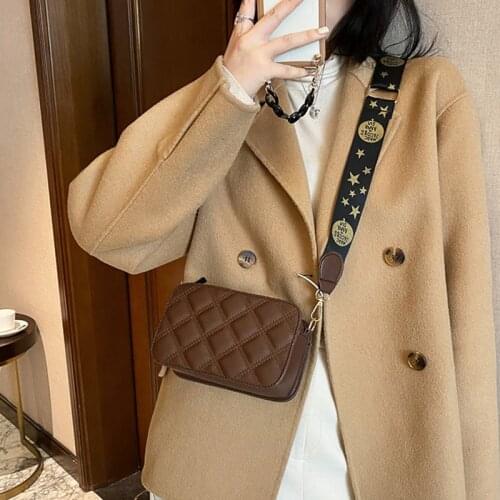 Golden woman Women's Shoulder Bags