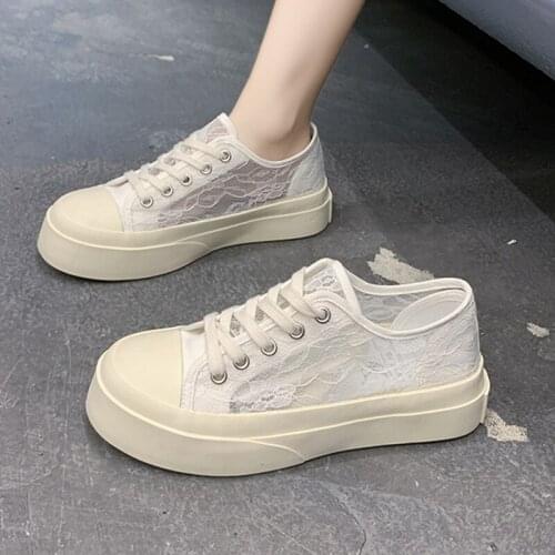 Canvas Shoes Women 2021 New Summer Japanese Thick Muffin Bottom with Lace Breathable Retro White Single Shoes Women All-match