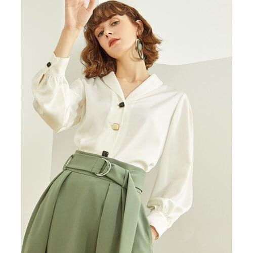 Womens French Chiffon White Shirt Design Sense Large Size Long Sleeve Professional Wear Hong Kong Style Shirt