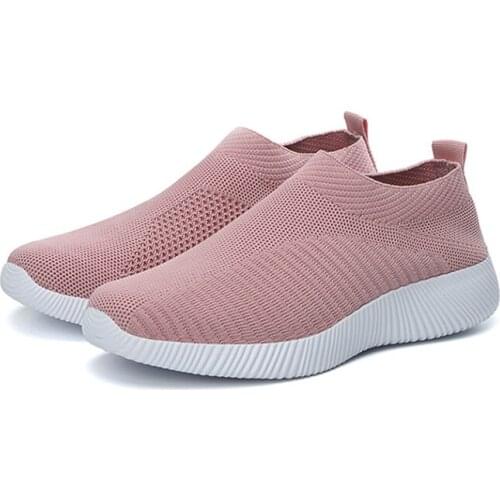 Womens Casual Shoes 2019 Soft Bottom Flying Woven Socks Womens Shoes Casual Lightweight MD Outsole Breathable Fashion Sneakers