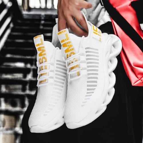 Large Size Summer Twist Sole Running Shoes Men Sneakers Sport Shoes Mens Sports White Jogging Baskets Fitness Krasivovki D-558