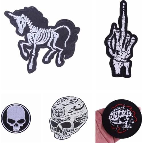 Punk Skull Cloth Sticker Black And White Embroidery Patch T-Shirt Ironing Striped Applique Clothes Sticker Clothing Badge