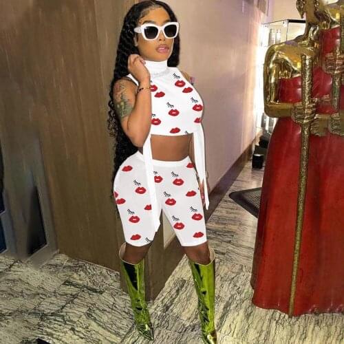 Pattern Print Turtleneck Sleeveless Slim Fit Crop Top and Bodycon Biker Shorts for Women Fashion Two Piece Set Co-ord Outfits