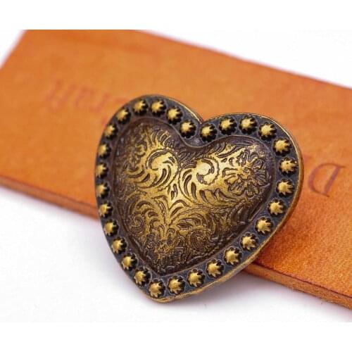 10PCS WESTERN HEADSTALL HORSE TACK HEART BRASS FLOWER BERRY SADDLE LEATHERCRAFT CONCHOS 1-1/8" SCREWBACK