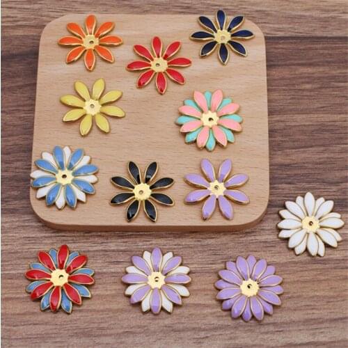 SIXTY TOWFISH 20 Pieces DIY Jewelry Accessories 27mm Metal Ancient Retro Style Materials Flower Charms