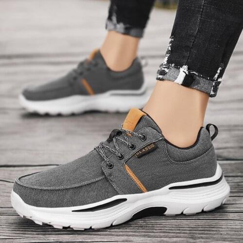 Mens Casual Shoes Canvas Breathable Loafers Men 2021 New Male Comfortable Outdoor Walking Shoes Classic Loafers Men Sneakers