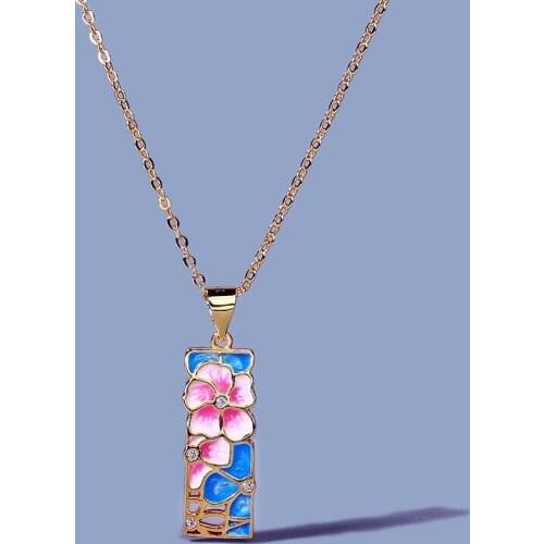 Ladies Peach Blossom Flower Pendant Necklace Handmade Enamel Necklace 925 Silver Gold Color Clavicle Chain Chain Party Jewelry