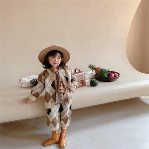 Childrens sweater suit autumn and winter Korean version for boys and girls thickened warm woolen coat pants sheep fleece