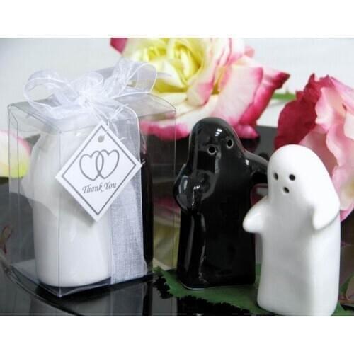 Black and white hug Salt Pepper Shakers 50 SET/LOT wedding favor party birthday gift children guest gift present