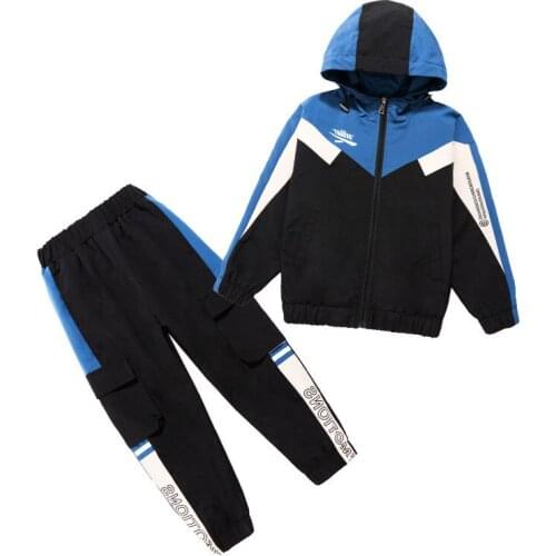 Kids boys spring / fall sports suit spell color hooded jacket + pants 2pcs sets of new big virgin suit