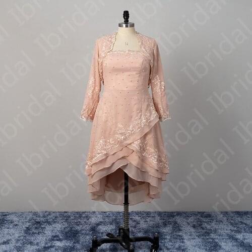 Real Sample Hot Sale Coral Two Pieces Mother of the Bride Dresses Short Lace Strapless Wedding Party Dresses with Jacket 2021