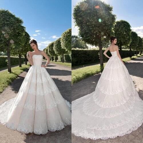 2020 Wedding Dresses Sweetheart Lace Appliques A Line Bridal Gowns Lace-up Back Sweep Train Boho Wedding Dress