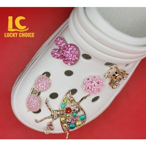 1pcs Croc Charms Designer Shoes Chain for Shoe Accessories Decoration for Croc Jeans Clog Shoes Pendant Buckle for Girl Gift