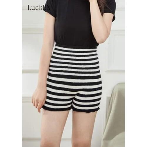 LuckBN Women's Travel Shorts