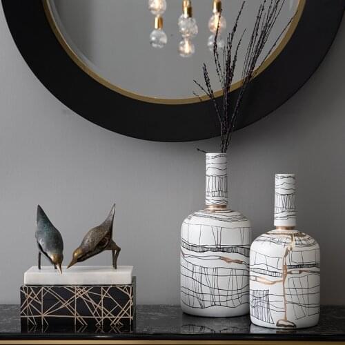 Modern Graffiti Black Gold Lines Ceramic Vase For Home Decor Living Room Flower Arrangement Creative Art Ornament Accessories