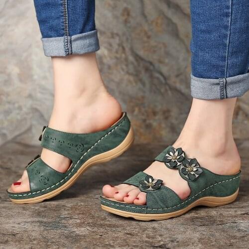 New summer beach womens shoes casual shoes light non-slip plus size womens slippers with wedges and soft bottom womens sandal