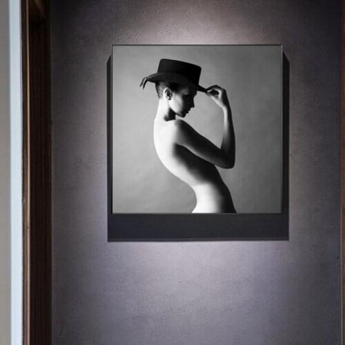 Modern Nude Portrait Art Posters and Prints Wall Art Woman in Elegant Hat Pictures for Living Room Home cuadros Decor No Frame