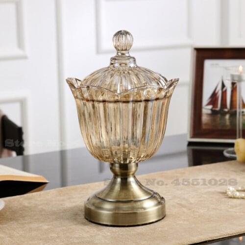 European-style Crystal Glass Sugar Bowl Coffee Table Candies Snack with Lids Storage Jars Creativity Home Decoration Ornaments