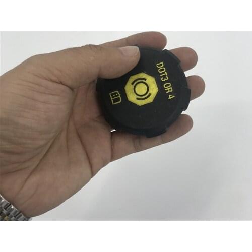 For Kia K2 Maxima K3 RIO K5 Cerato carens fcrte sportage Brake oil pot cover