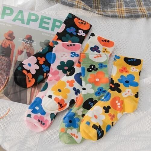 New Summer Retro Flower Cute Cotton Socks Women Girls Korean Style Harajuku Colorful Mid-tube Fashion Casual Street Tide Socks