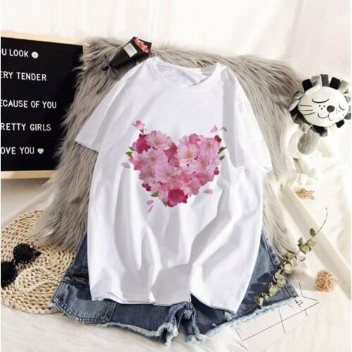 Colorful heart T-shirt ladies summer casual T-shirt Tees Harajuku Korean graphic tops Kawaii short-sleeved female T-shirt