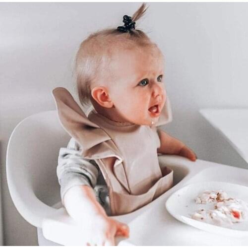 Japanese Style Baby Feeding Bibs Short Sleeve Cartoon Animal Design Kawii Bup Clothes Flower Angel Wing Cat Elephant