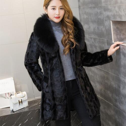 Fur coat,Genuine Leather ,good quality , women natural black coats of fur, Mink Fur with Fox Fur Colla