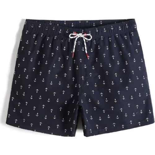 Summer mens beach pants, mens loose large size quick-drying casual shorts, can go to the sea with lined swimming shorts