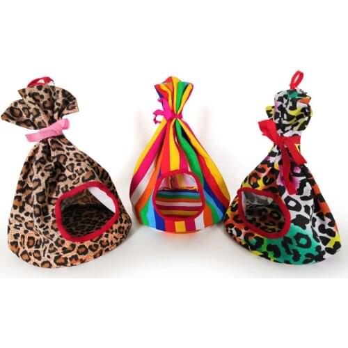 2021 Fashion Newest Hot Sales Pet Bird Parrot Parakeet Budgie Warm Hammock Cage Hut Tent Bed Hanging Cave