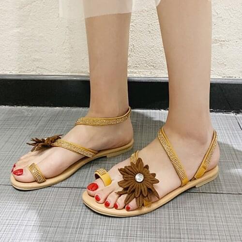 Weweya Crystal Daisy Gladiator Sandals Women Summer Beach Shoes Woman Clip Toe Flat Sandals Flowers Holiday Shoes Plus Size 43