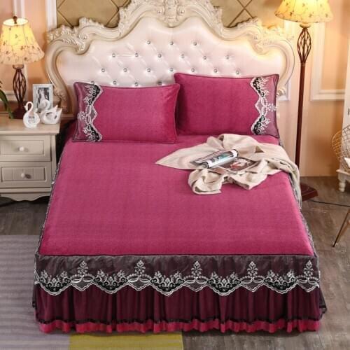 Thickened warm milk velvet Bedspread Fitted Sheet Pillowcases 2/3pcs Pure color Lace embroidery Princess Bedding
