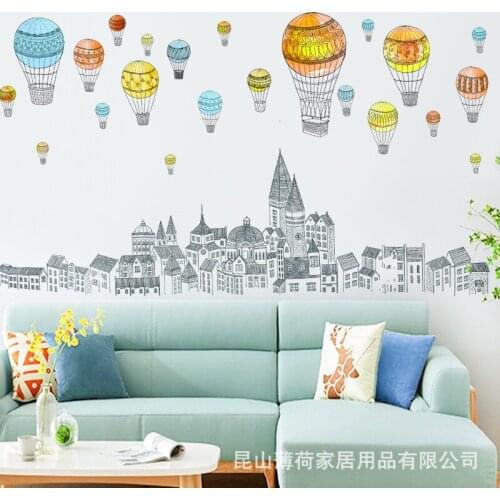 Simple Hand-Painted Hot-Air Ballon Architectural Skirting Corner Line Waist Line Wallpaper Wallpaper