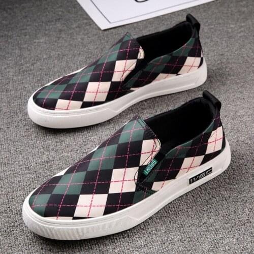 2021 New Mens Casual Loafers Shoes Breathable Mens Plaid All Match Sneakers British Wear-Resistant Slip On Men Flat Shoes