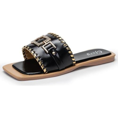 Luxury Brand Design Women Slippers Red Square Toe Flat Heel Slide Sandals Golden Chain Flip Flops Shiny Rhinestone Womens Shoes