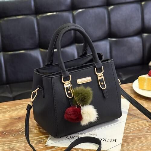 2020 Women Hairball Ornaments Totes Solid Sequined Handbag Hot Sale Party Purse Ladies Messenger Crossbody Shoulder Bags