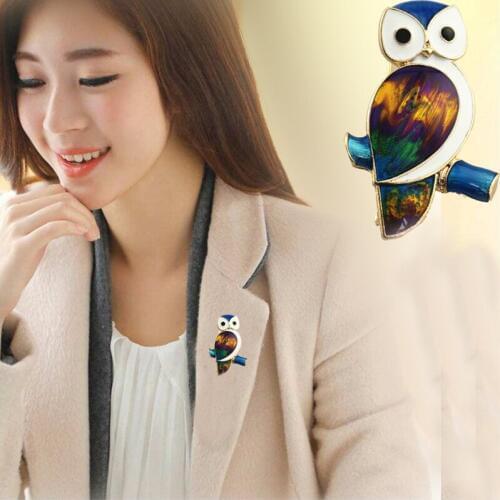 The New Vintage cute owl brooch Enamel Painted brooch animal bird coat coat shawl collar