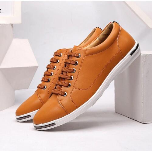 Men shoes 2021 hot fashion leather comfortable male shoes flat sneakers mens shoe tenis masculino