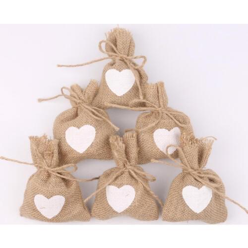 5pcs Vintage Natural Burlap Gift Candy Bags Wedding Favors and Gifts Box Dragees Bags Christmas Party Favors Packing Accessories