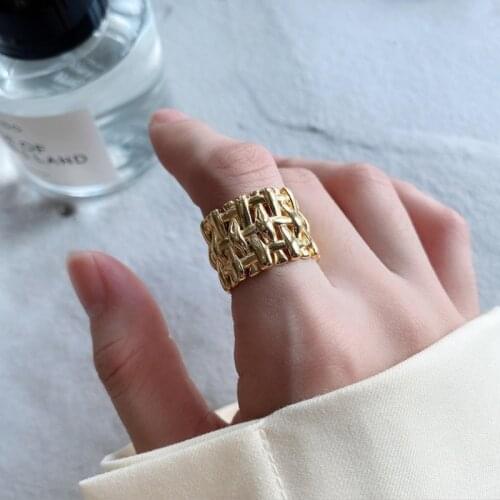 Tocona Exquisite Width Single Ring for Women Men Gold Silver Color Alloy Metal Hollow Geometric Wedding Jewelry Anillo 17406