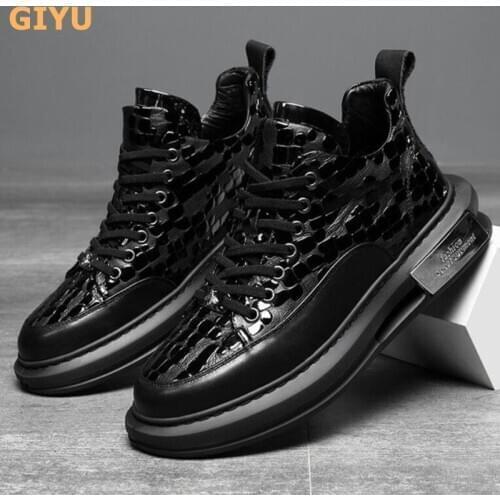 Mens Genuine Leather Casual Shoes 2020 Autumn And Winter New Plus Velvet Mens Boots Sports Shoes High-top Mens Sneakers 38-44