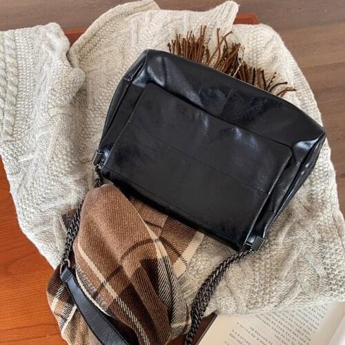 Large Capacity Pu Shoulder Bag for Women Fashion Soft Leather Bag Cover Type Handbag Winter Ladies Chain Bag Messenger Bag