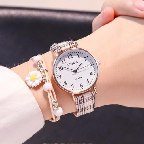 Fresh Stripe Leather Women Watches Ulzzang Fashion Brand Ladies Wristwatches Simple Number Scale Retro Female Quartz Clock W9838