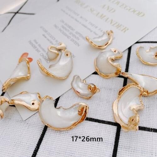 DIY Jewelry Accessories Simple and Wild Phnom Penh Petal Pendant Phone Case Jewelry Accessories Material